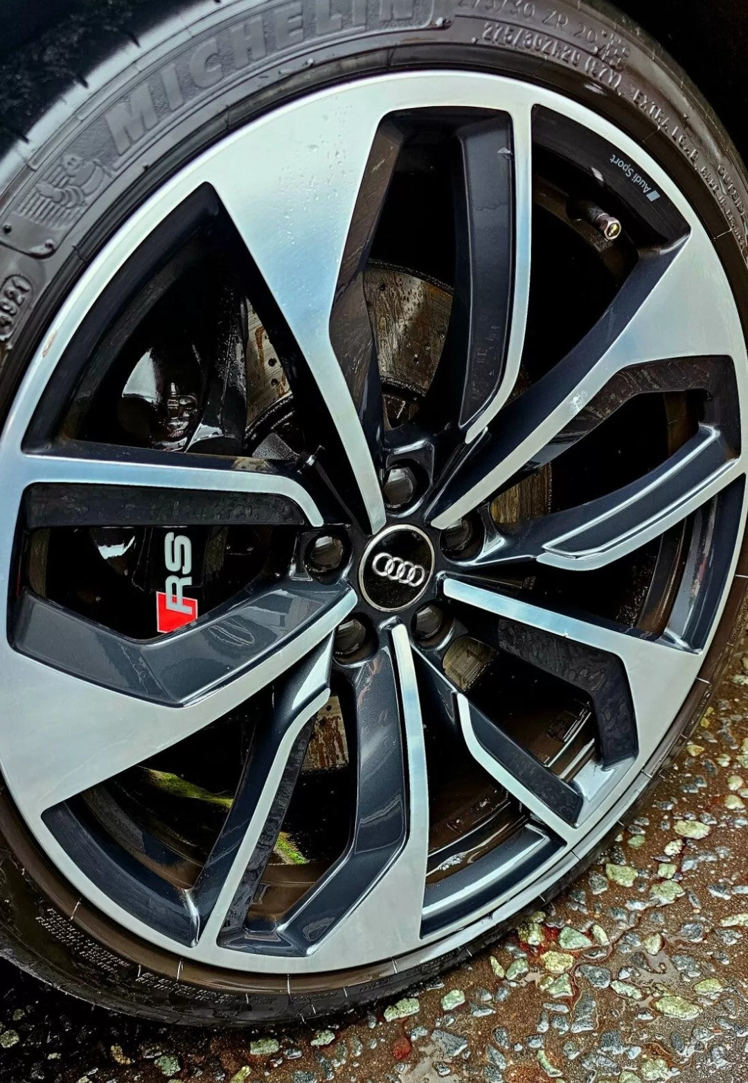 Blood Red Alloy Wheel Cleaner